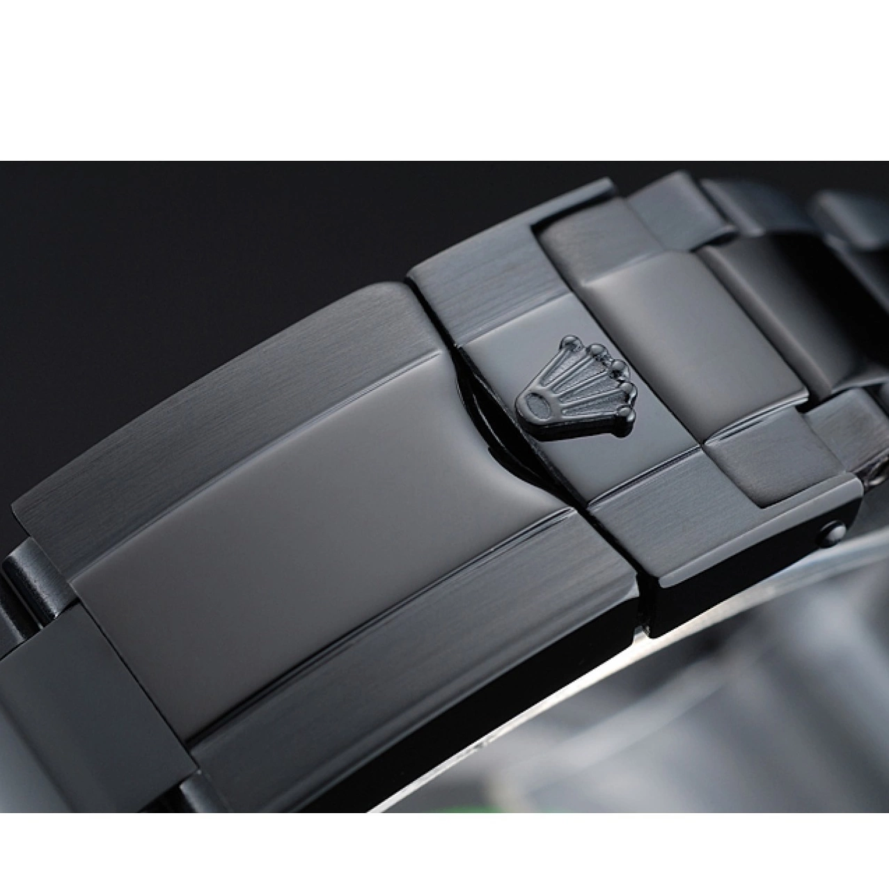Aaa replica watch Black Dial Rolex And Daytona Steel 1454250 Case Stainless Blue And Cosmograph Bracelet Black 0601